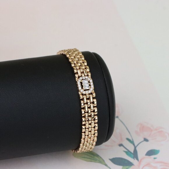 "Elegant Rose Gold Bracelet with Sparkling Central Crystal Accent, XPBL0935 - Picture 8 of 12
